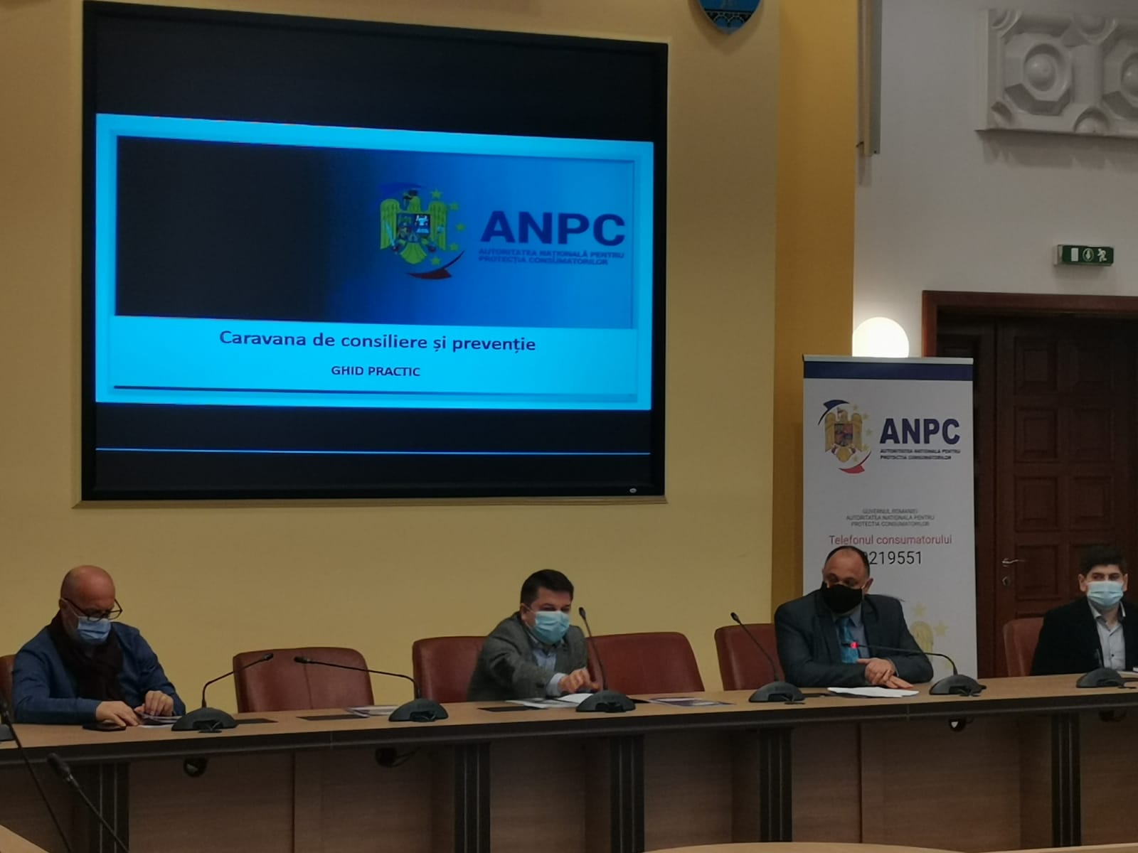 Claudiu Dolot  și Cristian Gâfu au deschis campania ”Caravana de Prevenție și Consiliere” a ANPC la Reșița