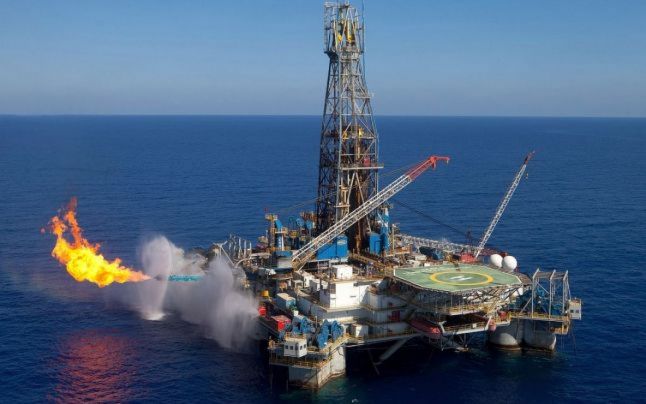 A început exploatarea gazelor din Marea Neagră