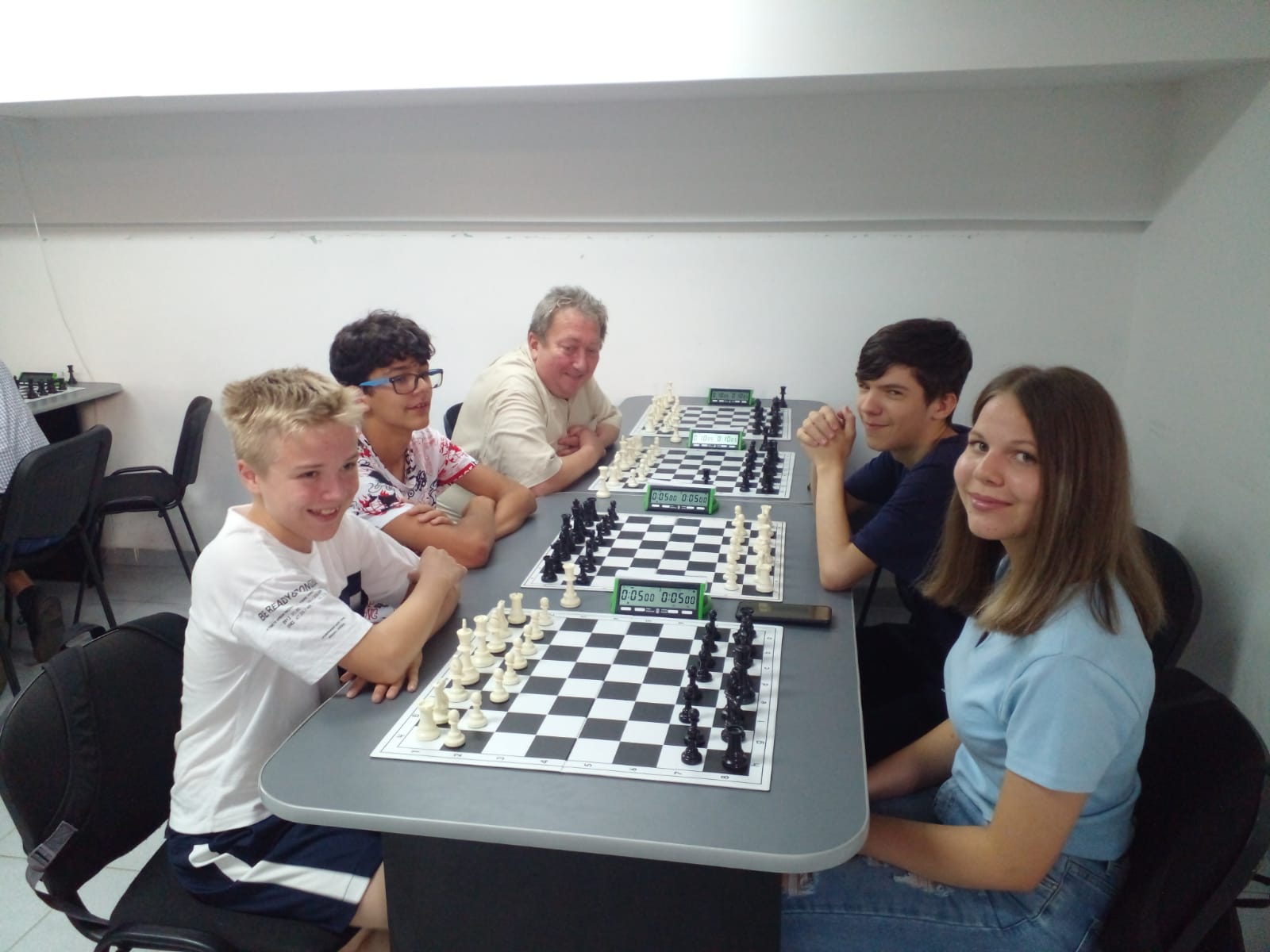 30 de jucători au participat la Cupa Reșița la șah