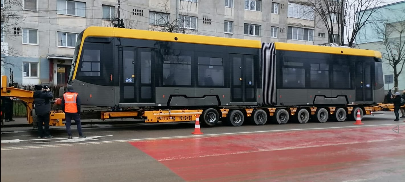 Primul tramvai a ajuns la Reșița