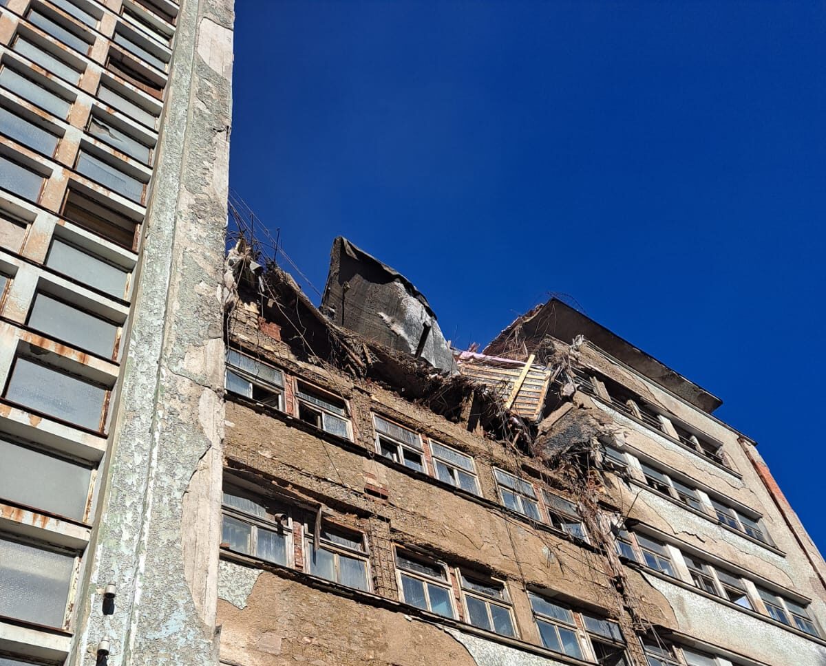 Se prăbușește acoperișul de la sanatoriul Marila