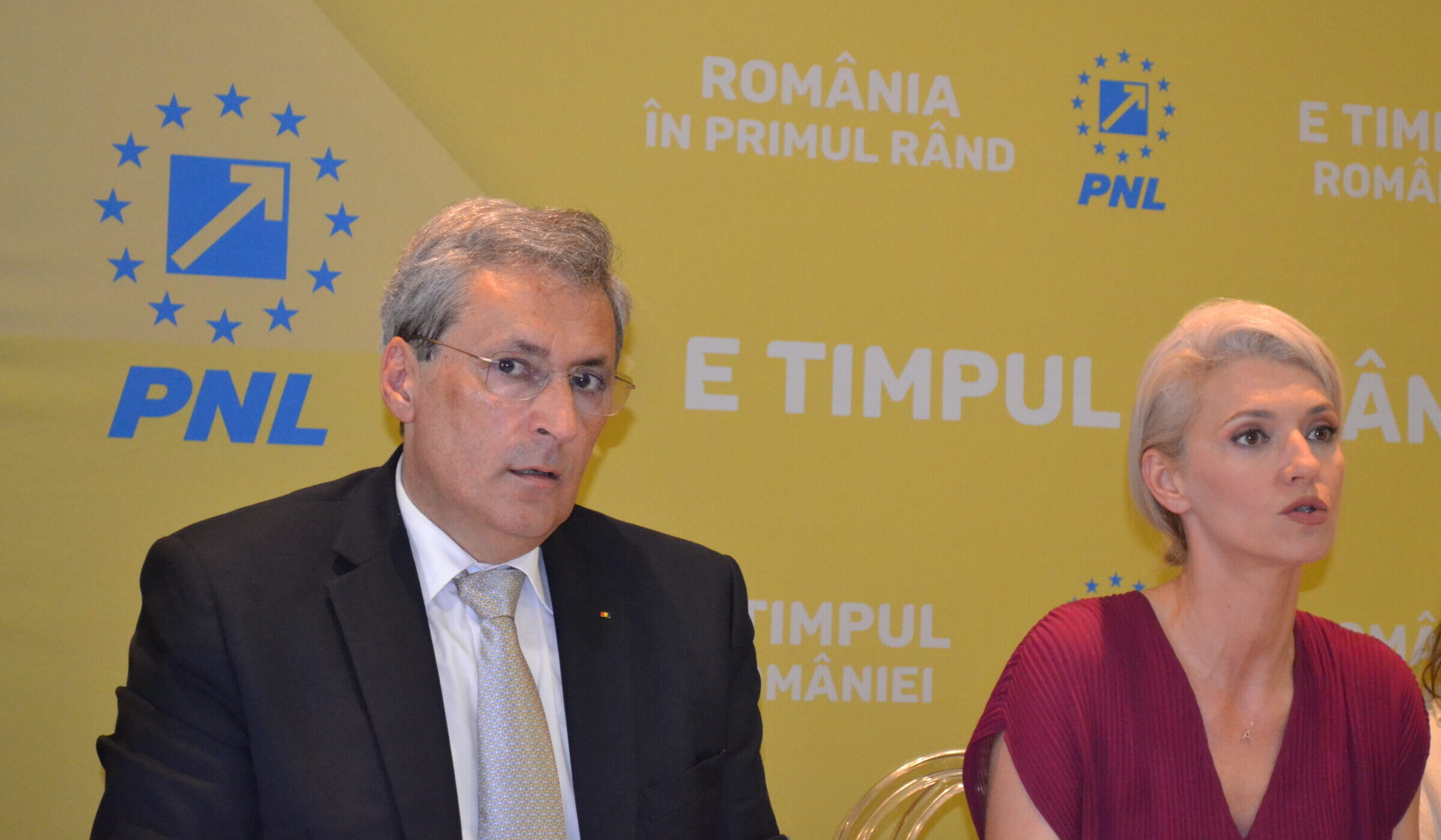 „O vizită constructivă în Caraș-Severin, ca o concluzie generală, ’’ a spus în deschiderea conferinței de presă, Alina Gorghiu, ministrul Justiției aflată în județ la invitația președintelui Marcel Vela!