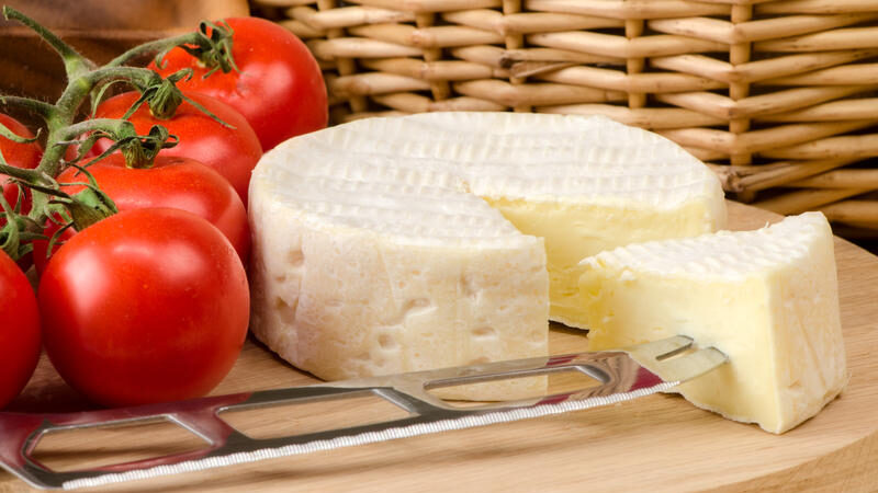 Brânza cu roșii – alimente când este cald afară