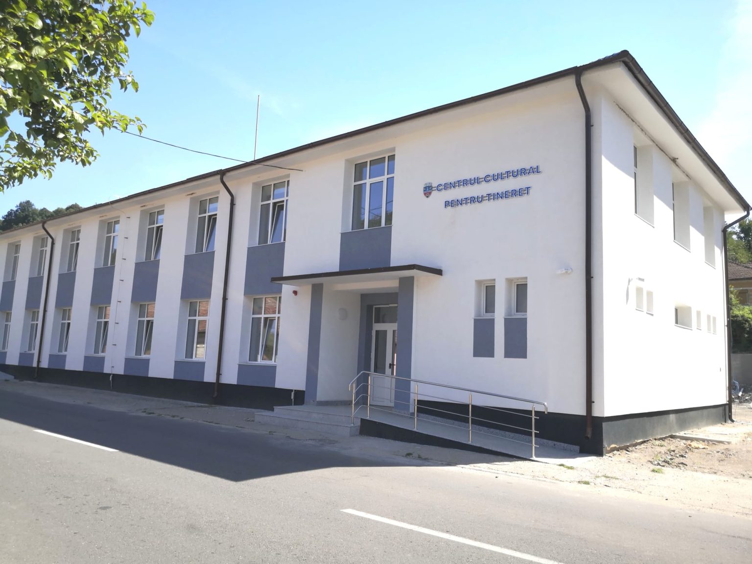 Centrul Cultural pentru Tineret, inaugurat în săptămâna culturii la Moldova Nouă