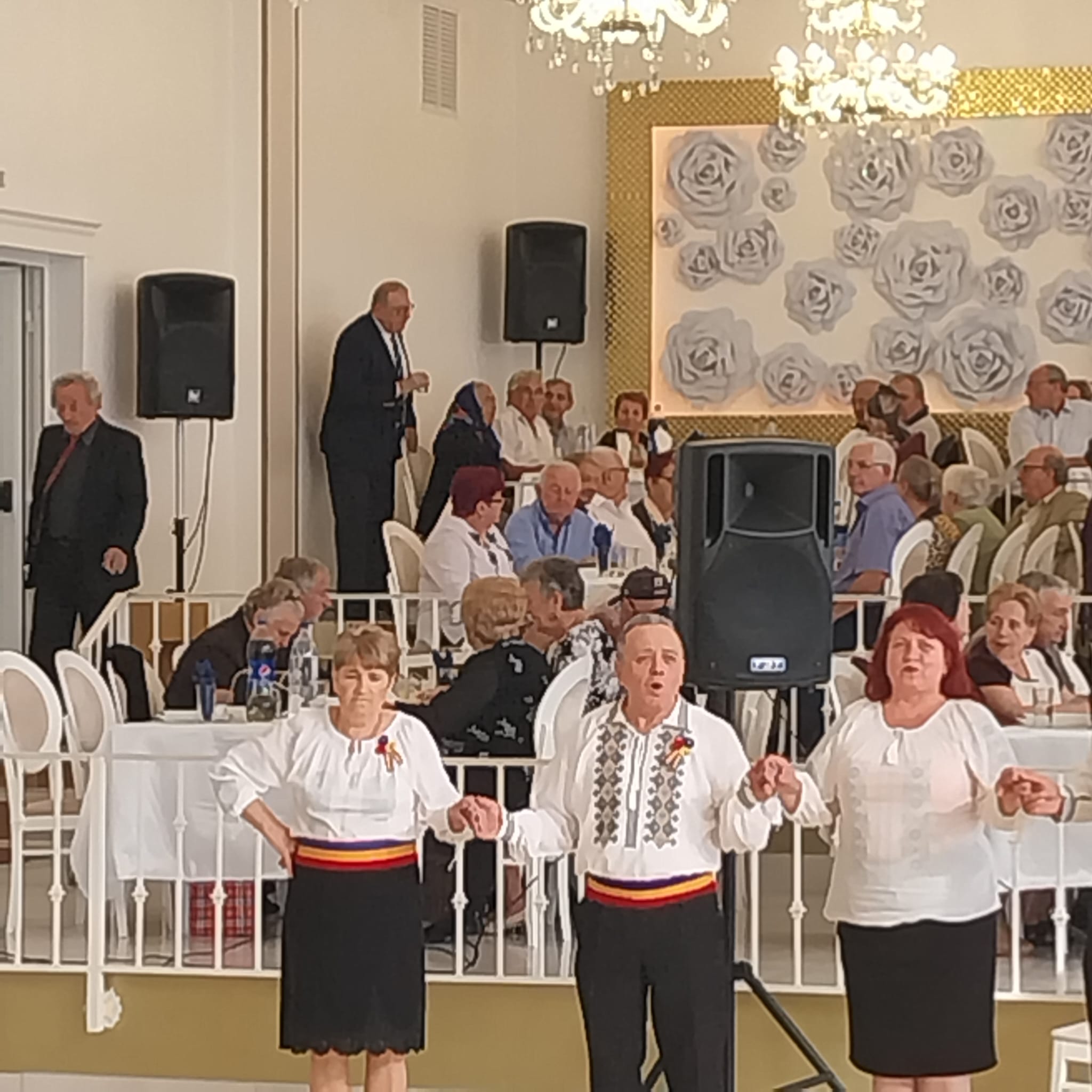 Moldova Nouă își sărbătorește seniorii!