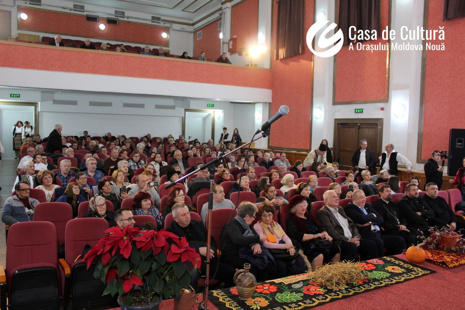 Primăria Moldova Nouă și Casa de Cultură din localitate au pregătit un program special dedicat Sărbătorilor de Iarnă!