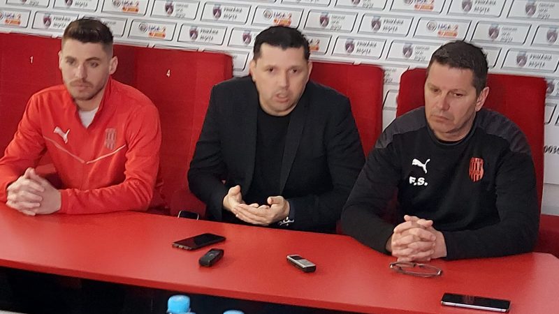 CSM Reșița pregătește meciul de sâmbătă cu Steaua București cu trei dinamoviști înfocați la timonă!