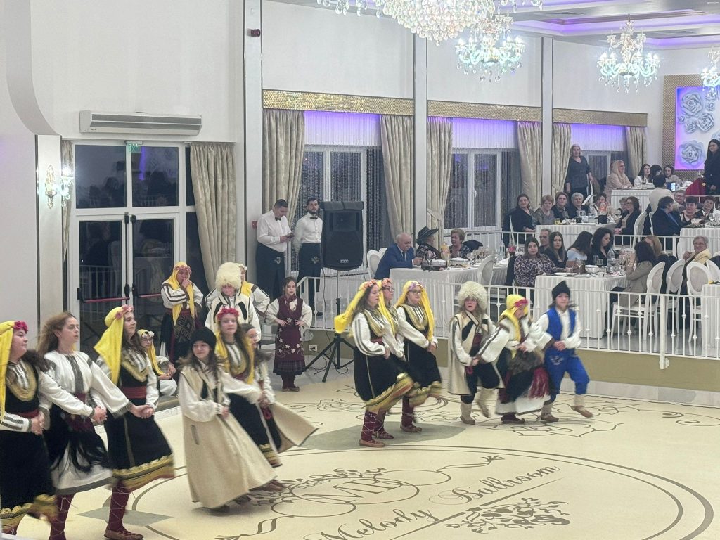 Doamnele și domnișoarele din Moldova Nouă, sărbătorite cu ocazia zilei de 8 Martie!