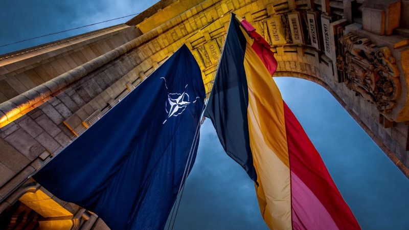 Se împlinesc astăzi 20 de ani de la admiterea României in NATO!
